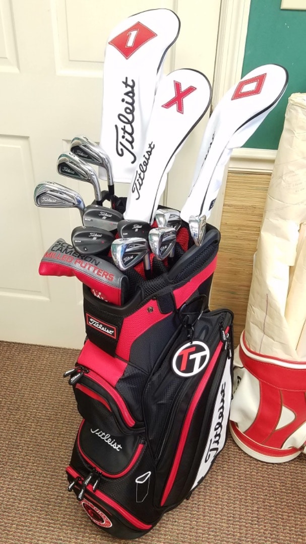 Titleist TS2 driver headcover and valuables bag outlets